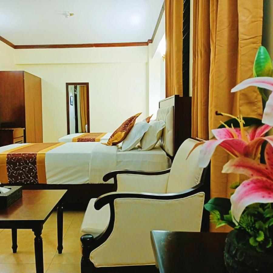 Hotel Crystal Rose - Sylhet Ngoại thất bức ảnh