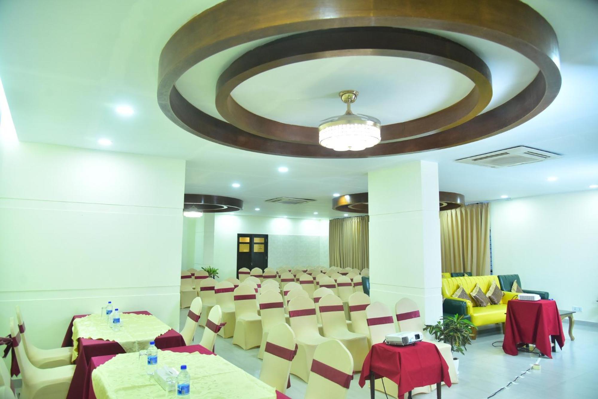 Hotel Crystal Rose - Sylhet Ngoại thất bức ảnh