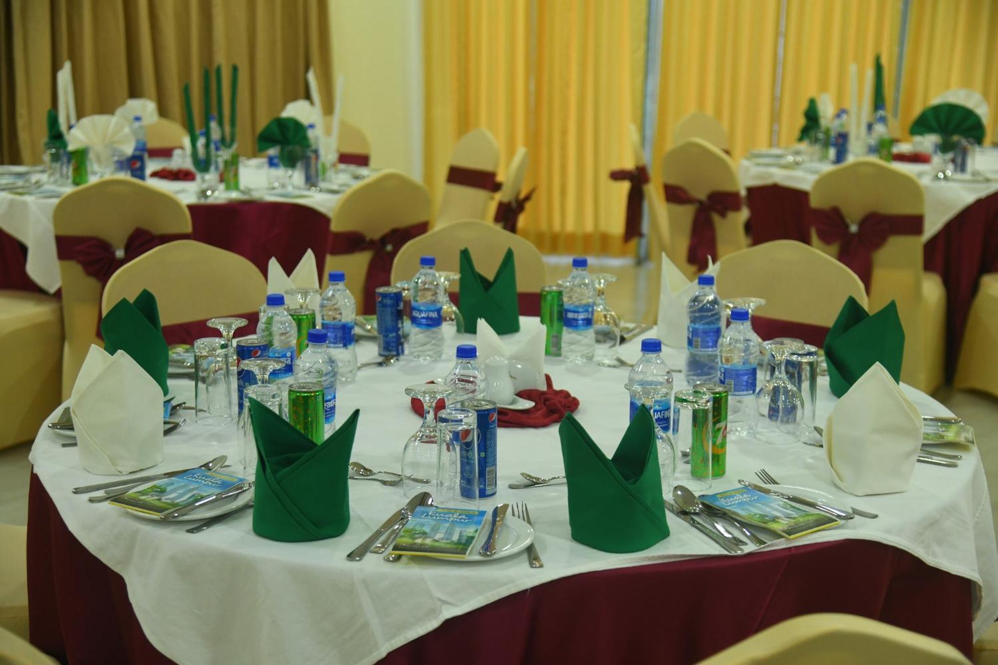 Hotel Crystal Rose - Sylhet Ngoại thất bức ảnh